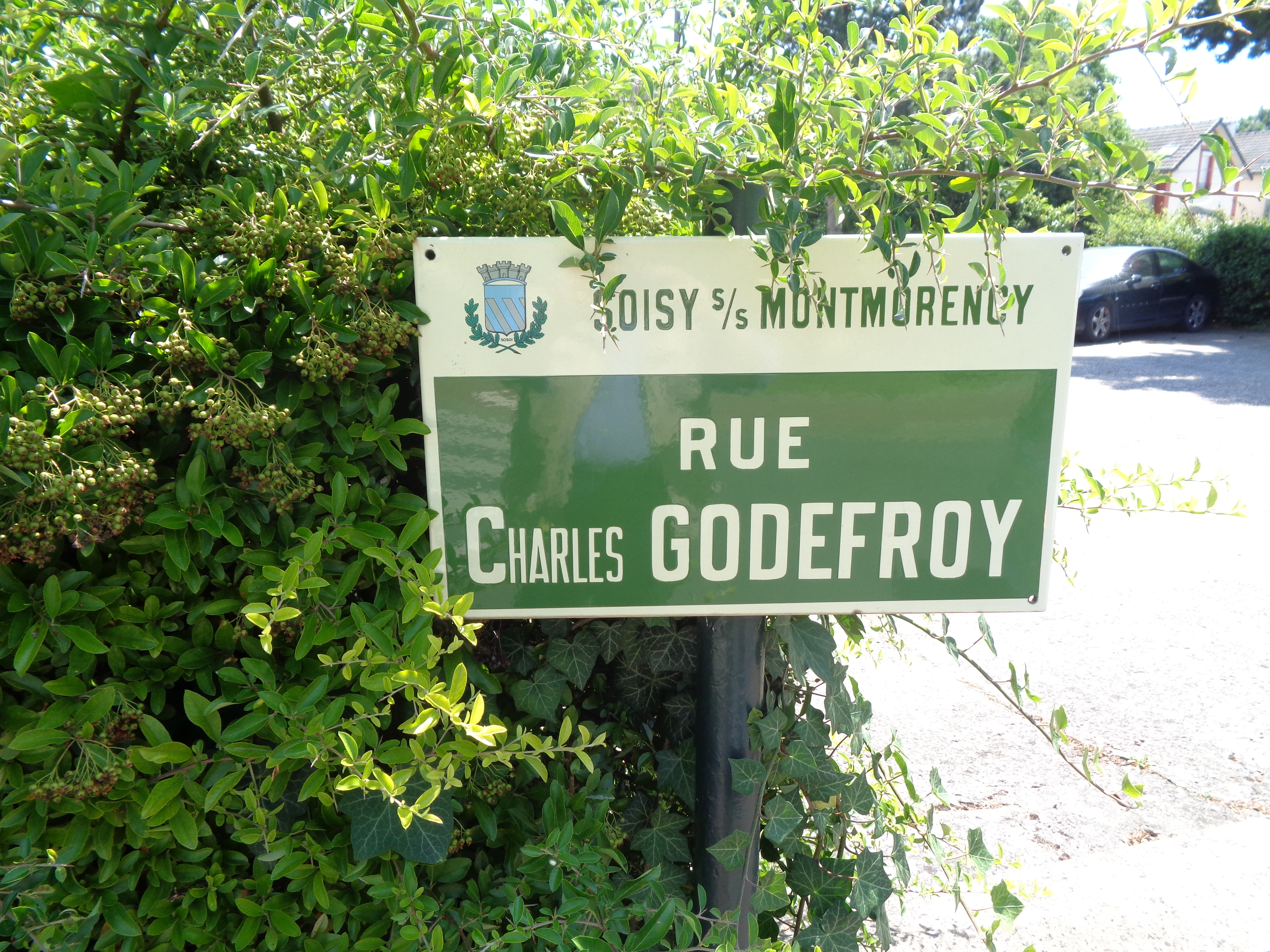 rue Charles Godefroy, à Soisy s/s Montmorency.