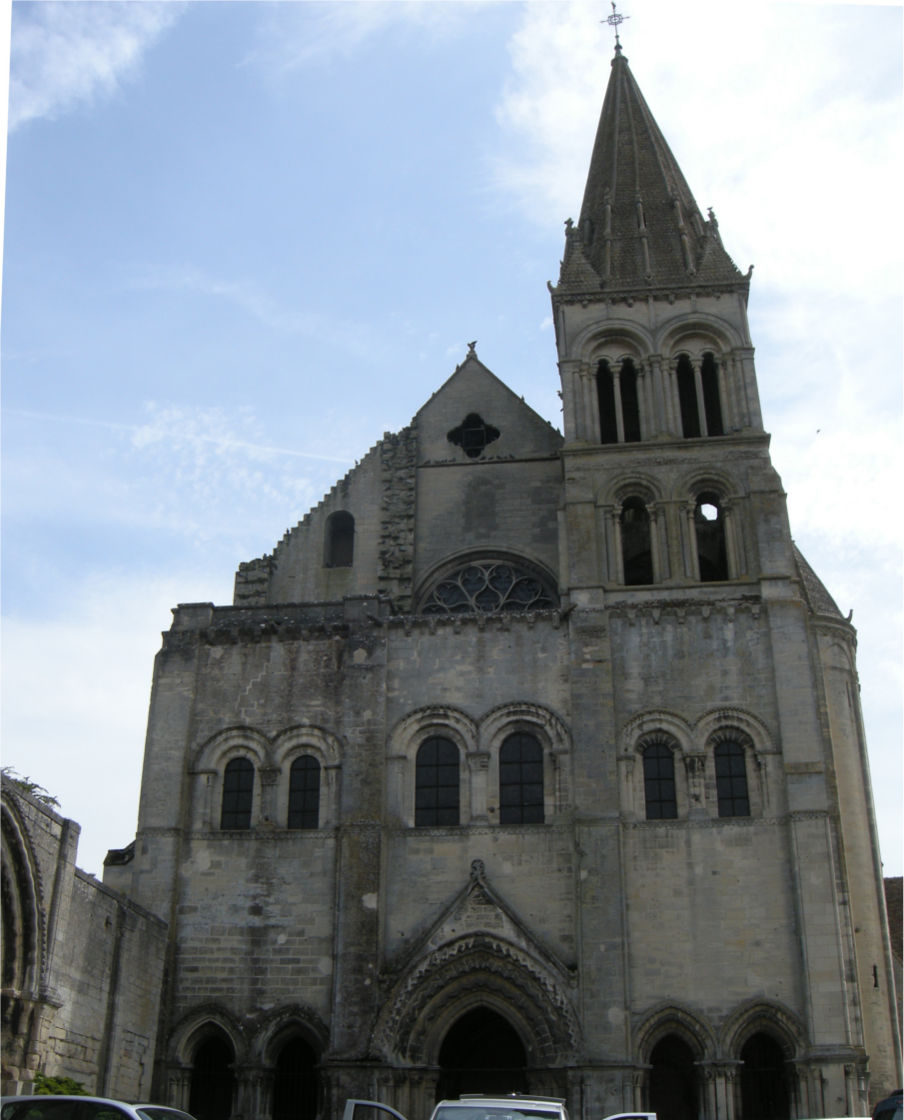 Église de Saint-Leu d'Esserent.